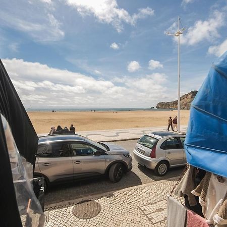 Appartement Familia Sequeira à Nazaré Extérieur photo